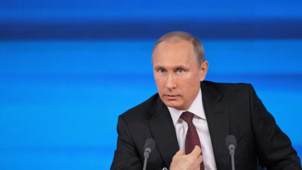 3 câu nói về vai trò của phụ nữ trong xã hội từ Tổng thống Vladimir Putin